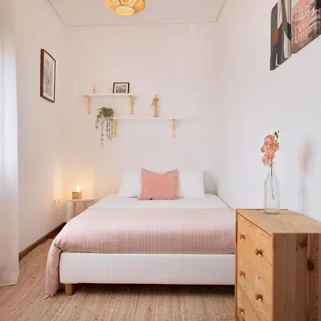 ! Luminous 2br Floor ! Praca Da Republica Apartment *