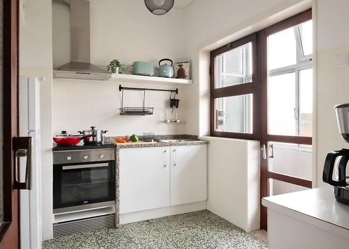 아파트 ! Luminous 2br Floor ! Praca Da Republica *