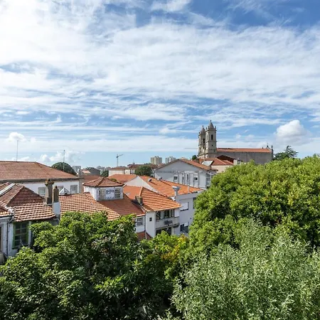 ! Luminous 2br Floor ! Praça Da República Oporto